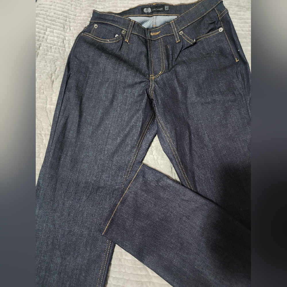 Jet Women Jeans